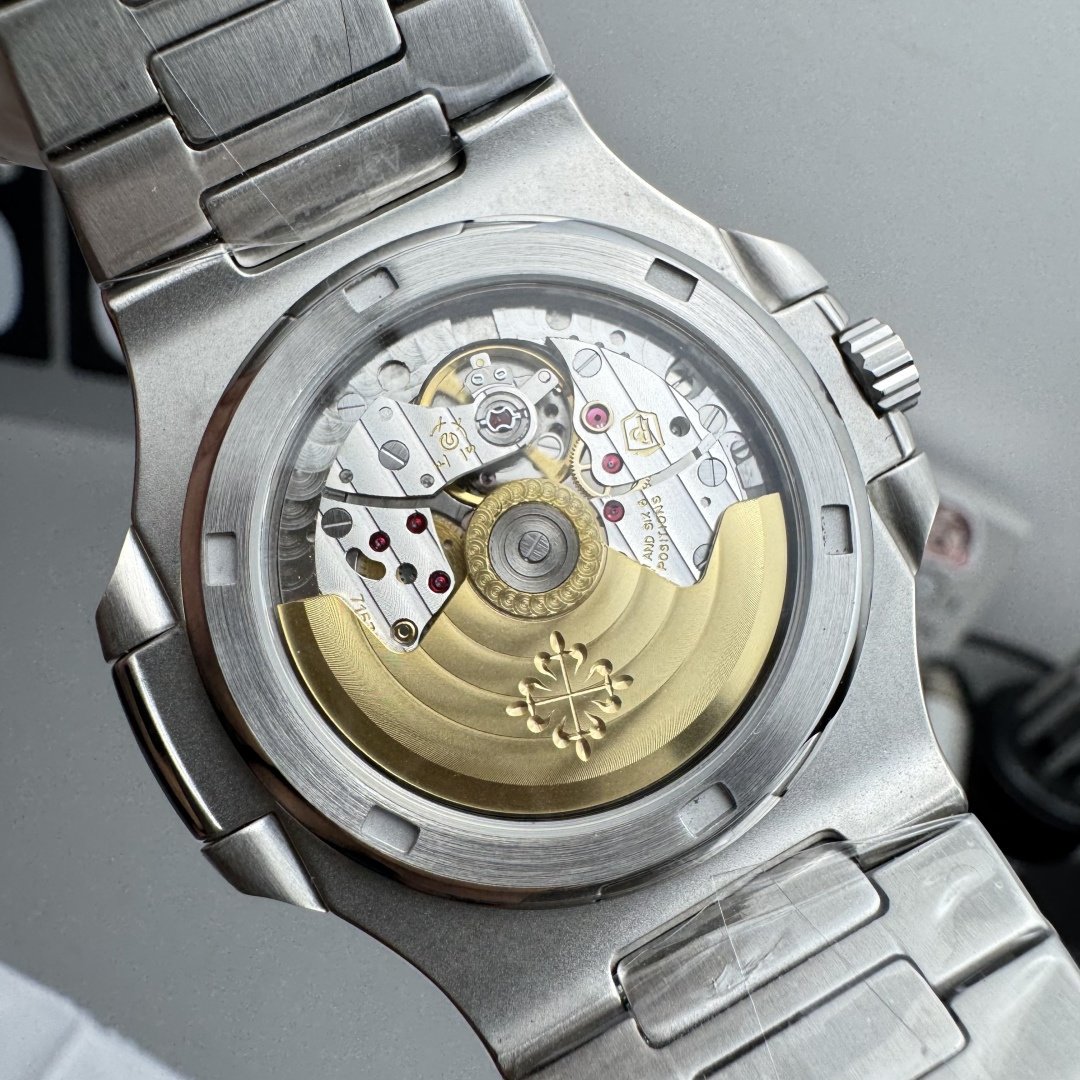 PATEK PHILIPPE NAUTILUS 41mm【5811/Custom Dial】