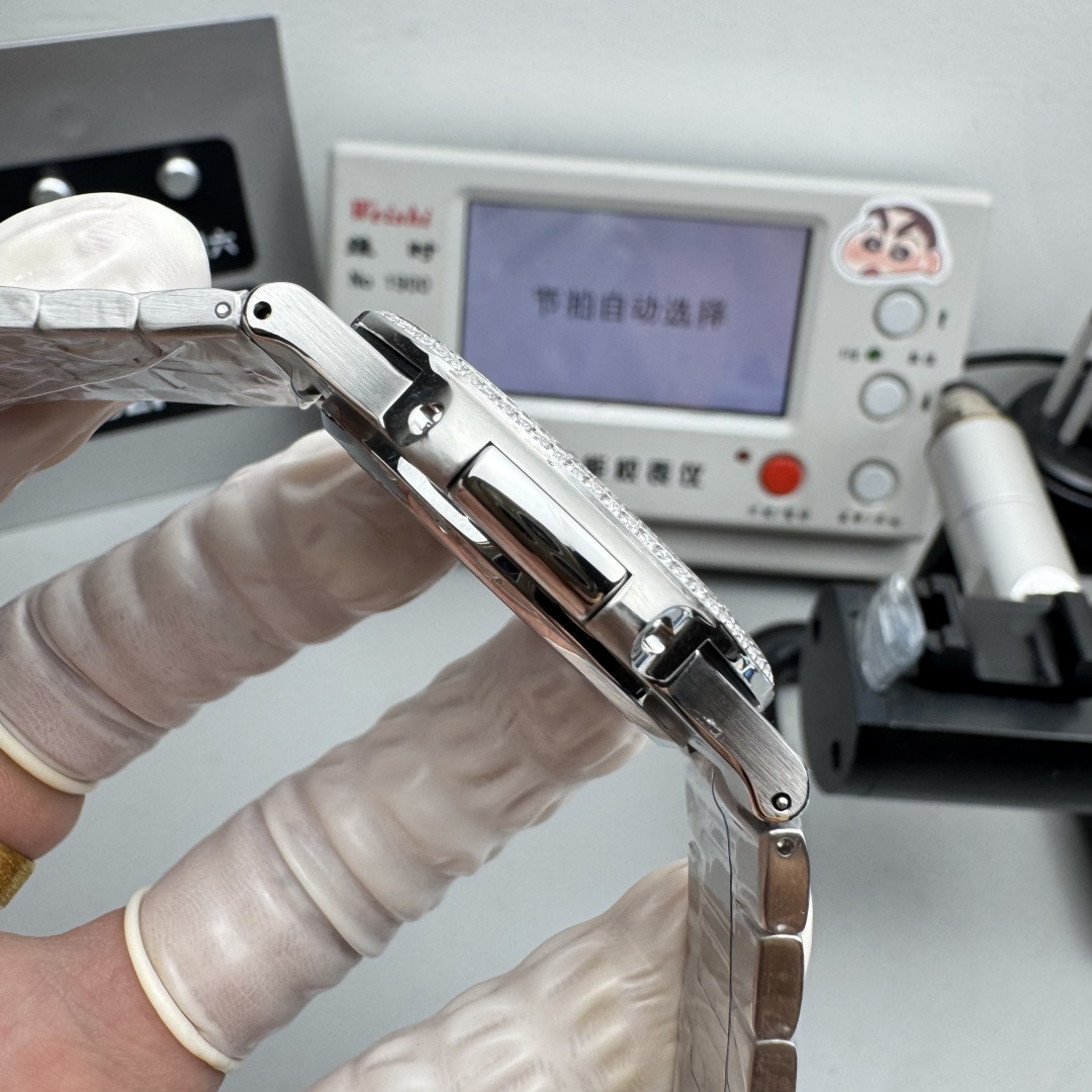 PATEK PHILIPPE NAUTILUS 41mm【5811/Custom Dial】