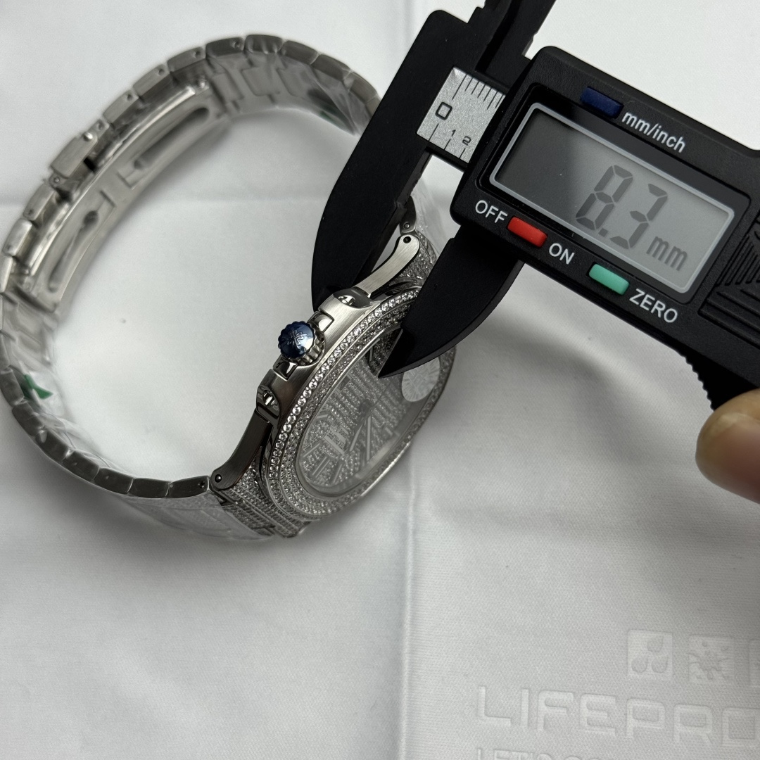 PATEK PHILIPPE NAUTILUS 41mm【5811/Custom Dial】