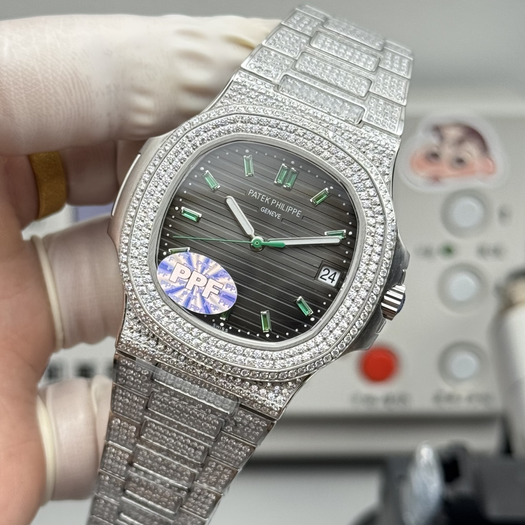 PATEK PHILIPPE NAUTILUS 41mm【5811/Custom Dial】