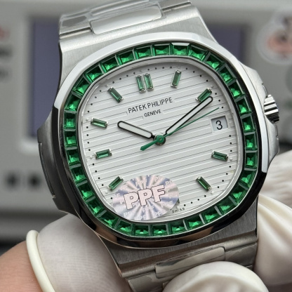 PATEK PHILIPPE NAUTILUS 40mm【5711-Custom Dial】