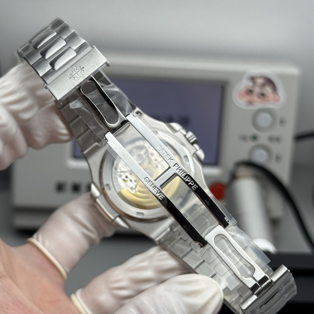 PATEK PHILIPPE NAUTILUS 40mm【5711-Custom Dial】