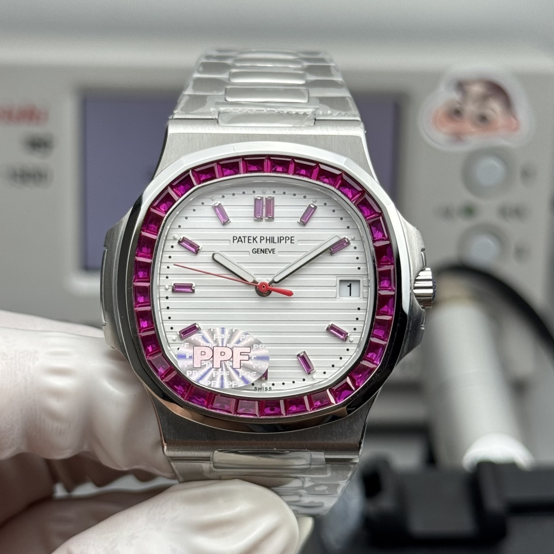 PATEK PHILIPPE NAUTILUS 40mm【5711-Custom Dial】