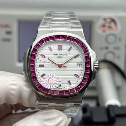 PATEK PHILIPPE NAUTILUS 40mm【5711-Custom Dial】