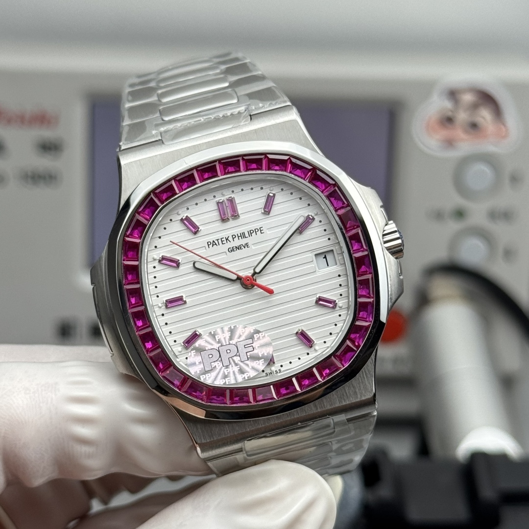 PATEK PHILIPPE NAUTILUS 40mm【5711-Custom Dial】