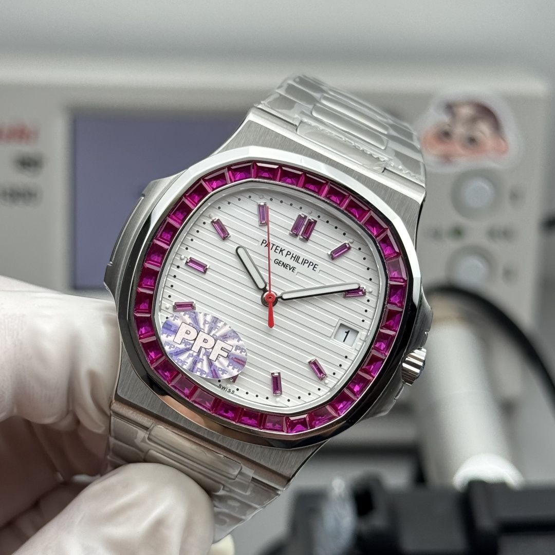 PATEK PHILIPPE NAUTILUS 40mm【5711-Custom Dial】