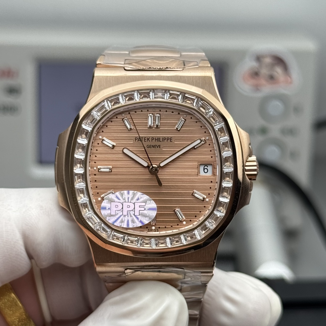 PATEK PHILIPPE NAUTILUS 40mm【5723/1R-001】