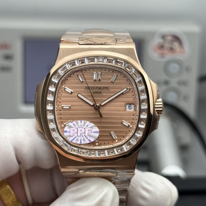 PATEK PHILIPPE NAUTILUS 40mm【5723/1R-001】