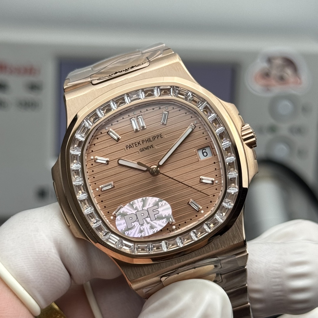 PATEK PHILIPPE NAUTILUS 40mm【5723/1R-001】