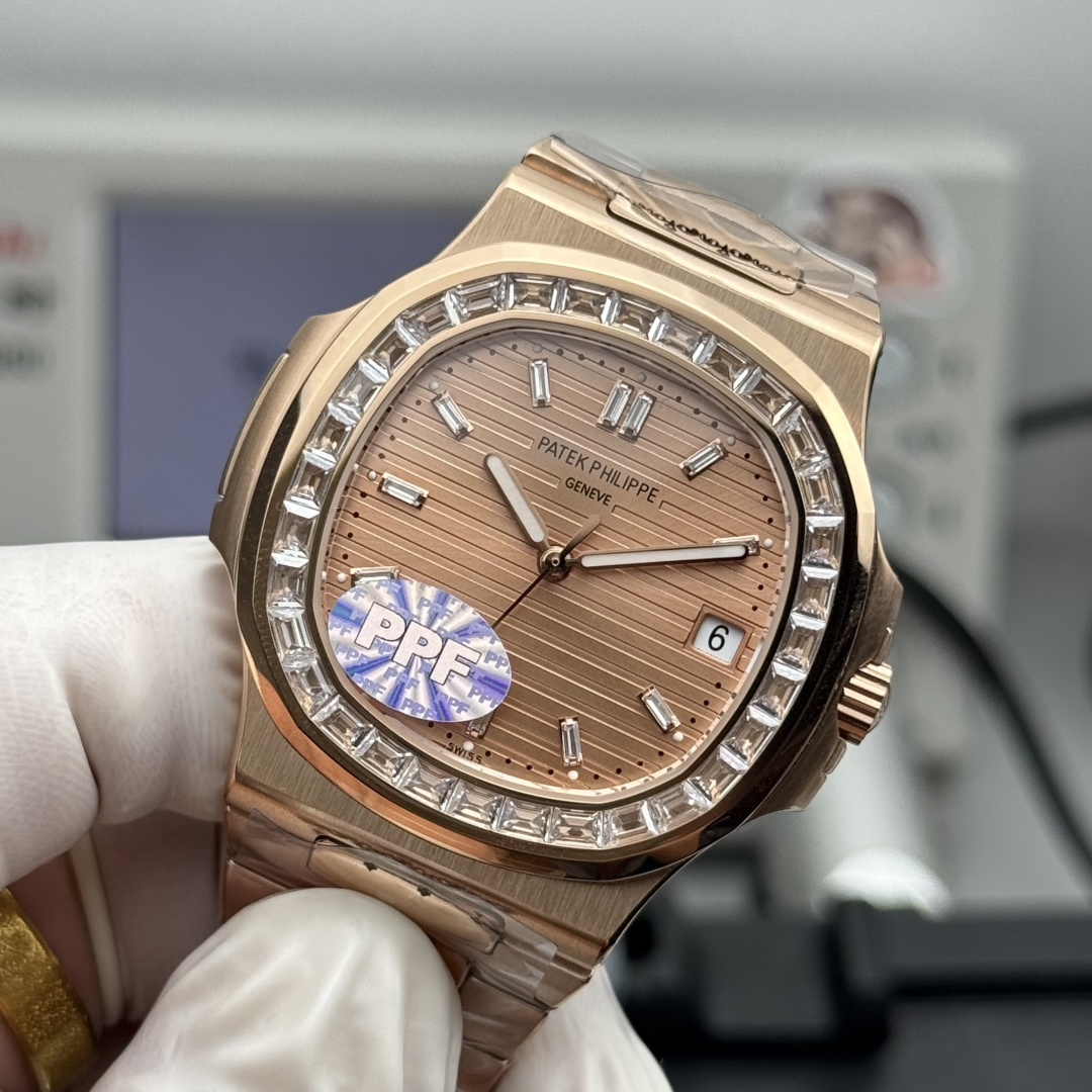 PATEK PHILIPPE NAUTILUS 40mm【5723/1R-001】