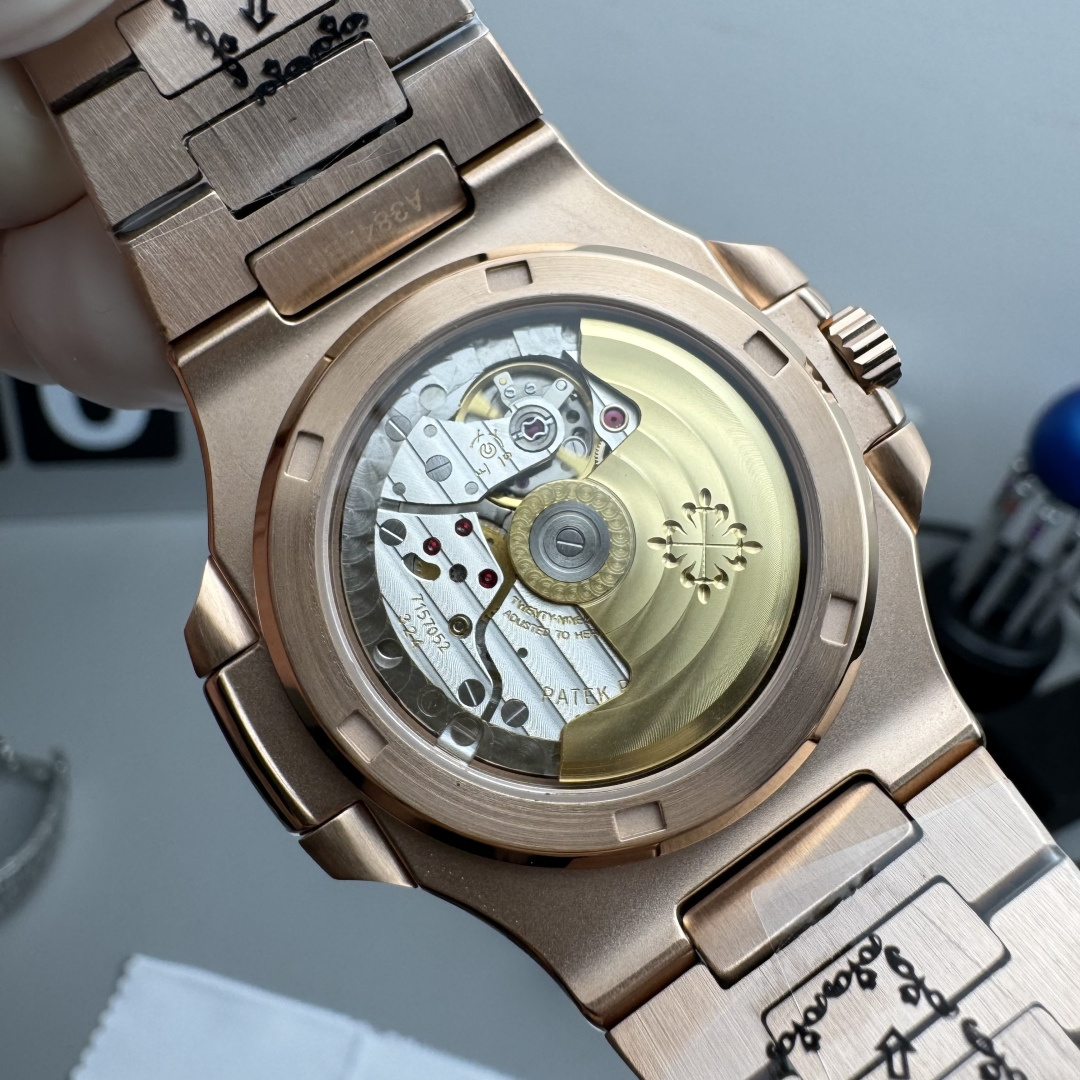 PATEK PHILIPPE NAUTILUS 40mm【5723/1R-001】