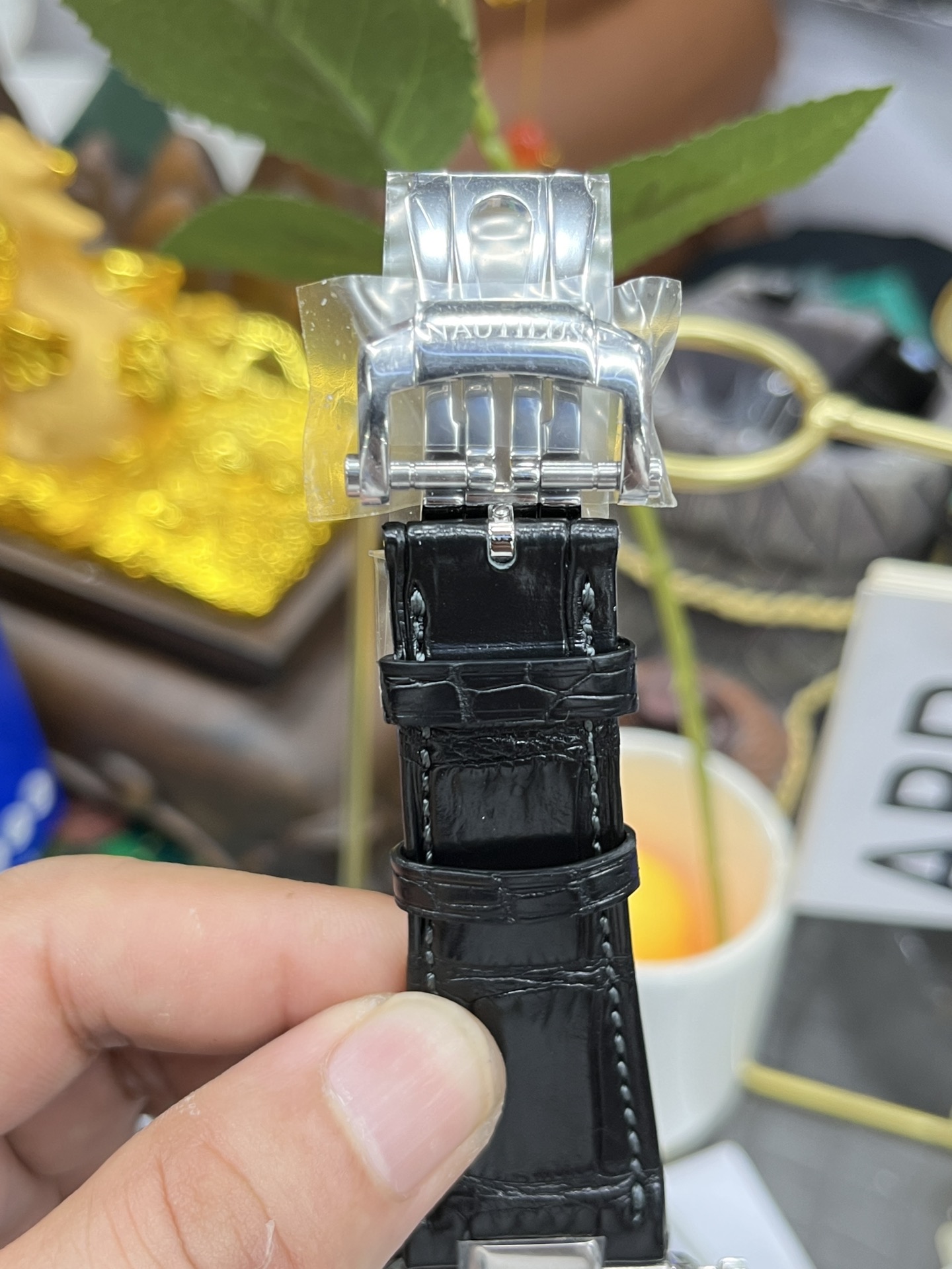 PATEK PHILIPPE NAUTILUS 40mm【5711G-001】