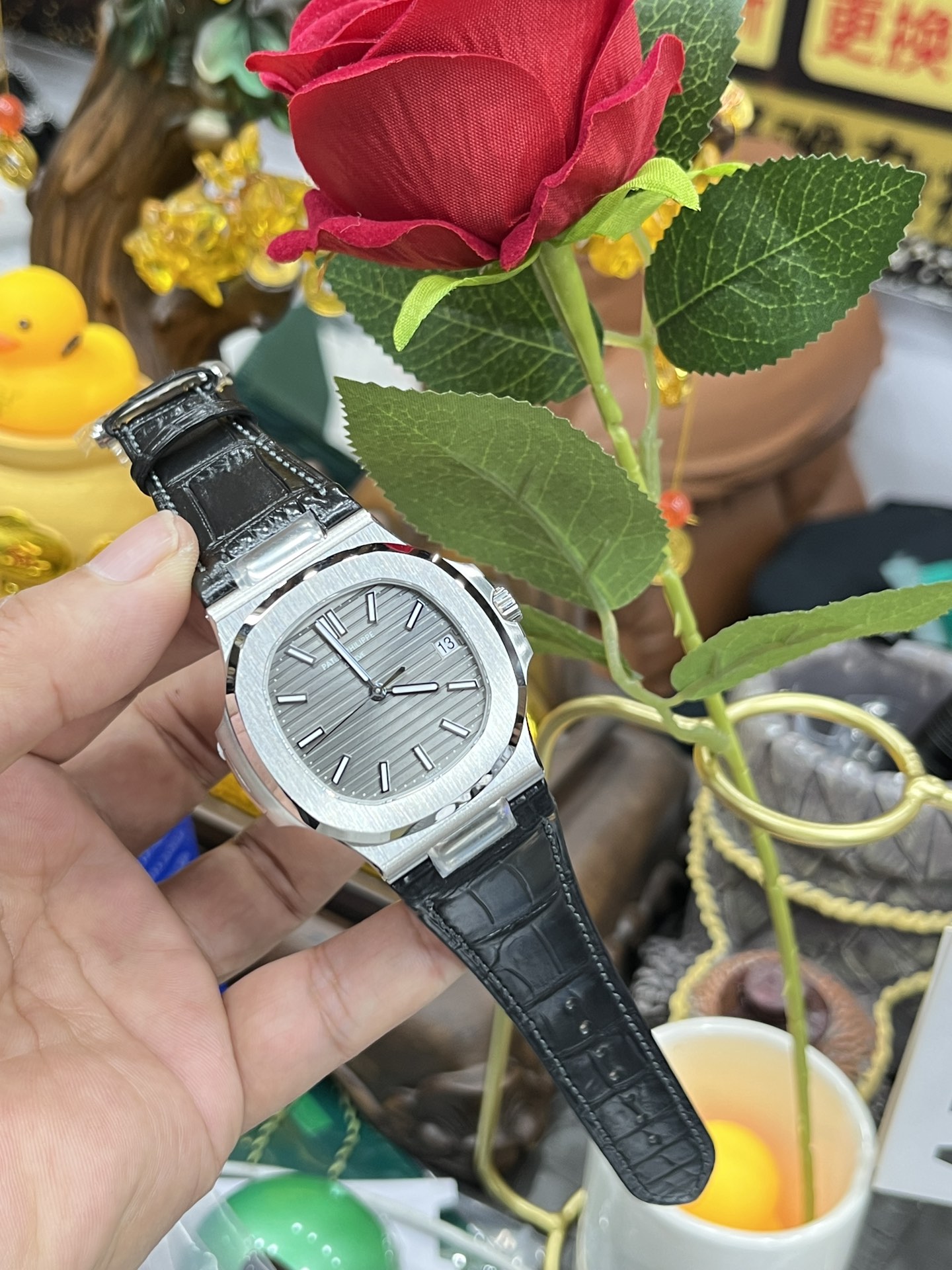 PATEK PHILIPPE NAUTILUS 40mm【5711G-001】