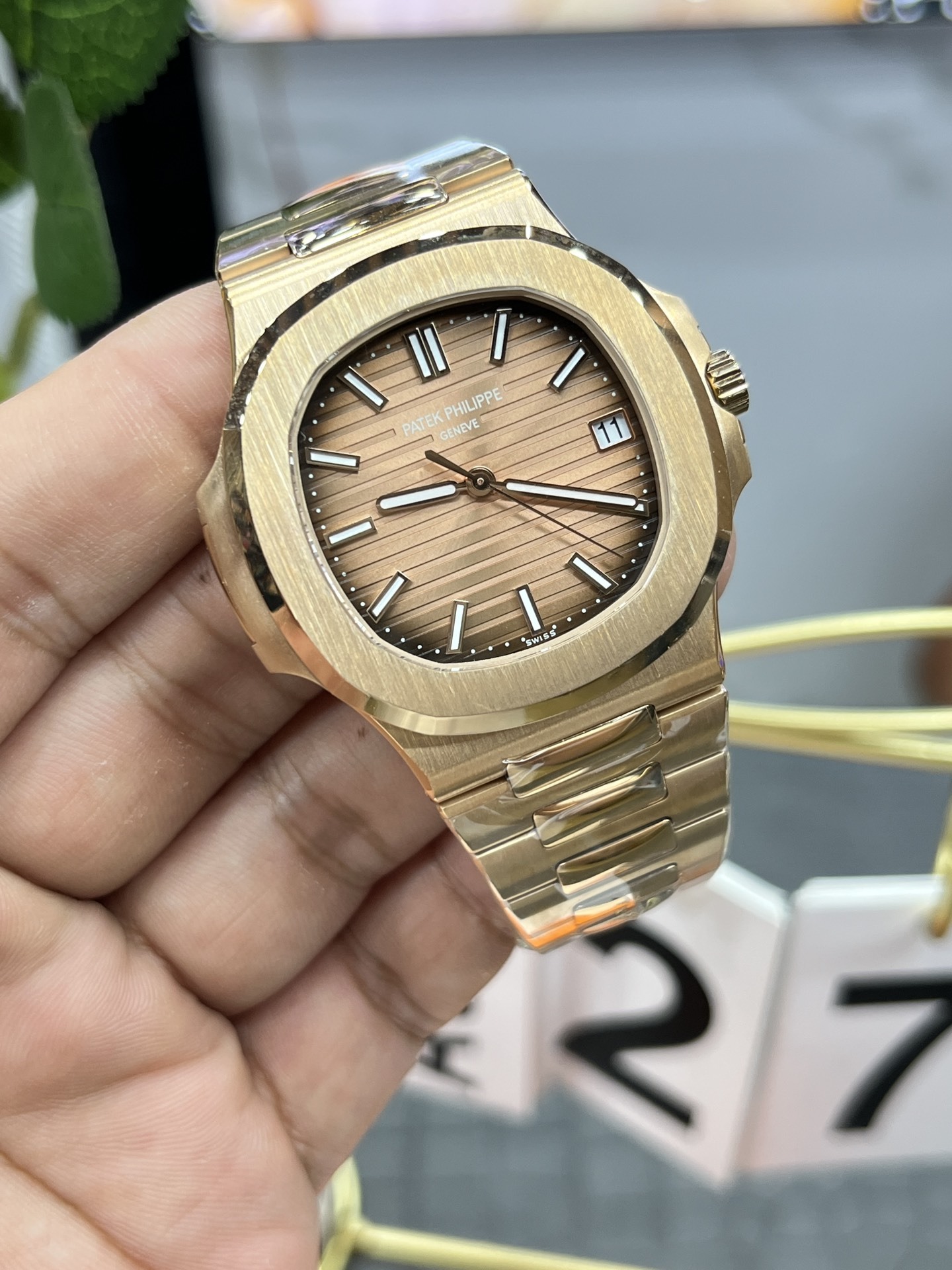 PATEK PHILIPPE NAUTILUS 41mm【5811/Custom Dial】