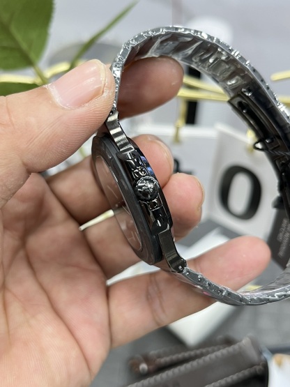 PATEK PHILIPPE NAUTILUS 41mm【5811/Carbon Fiber】