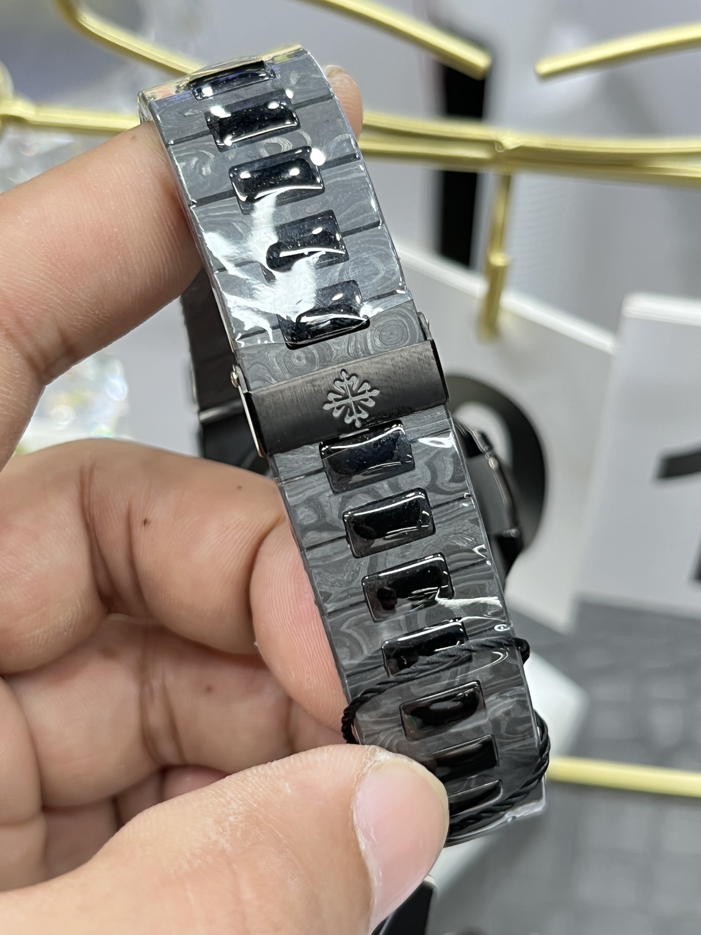 PATEK PHILIPPE NAUTILUS 41mm【5811/Carbon Fiber】