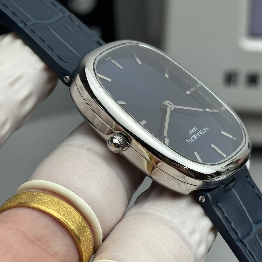 PATEK PHILIPPE GOLDEN  ELLIPSE  34.5mm×39.5mm【Blue noodles】
