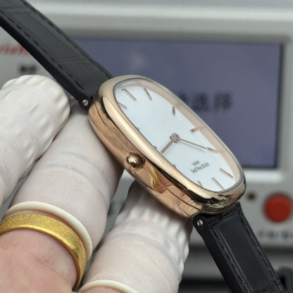 PATEK PHILIPPE GOLDEN  ELLIPSE  34.5mm×39.5mm【gold shell white】