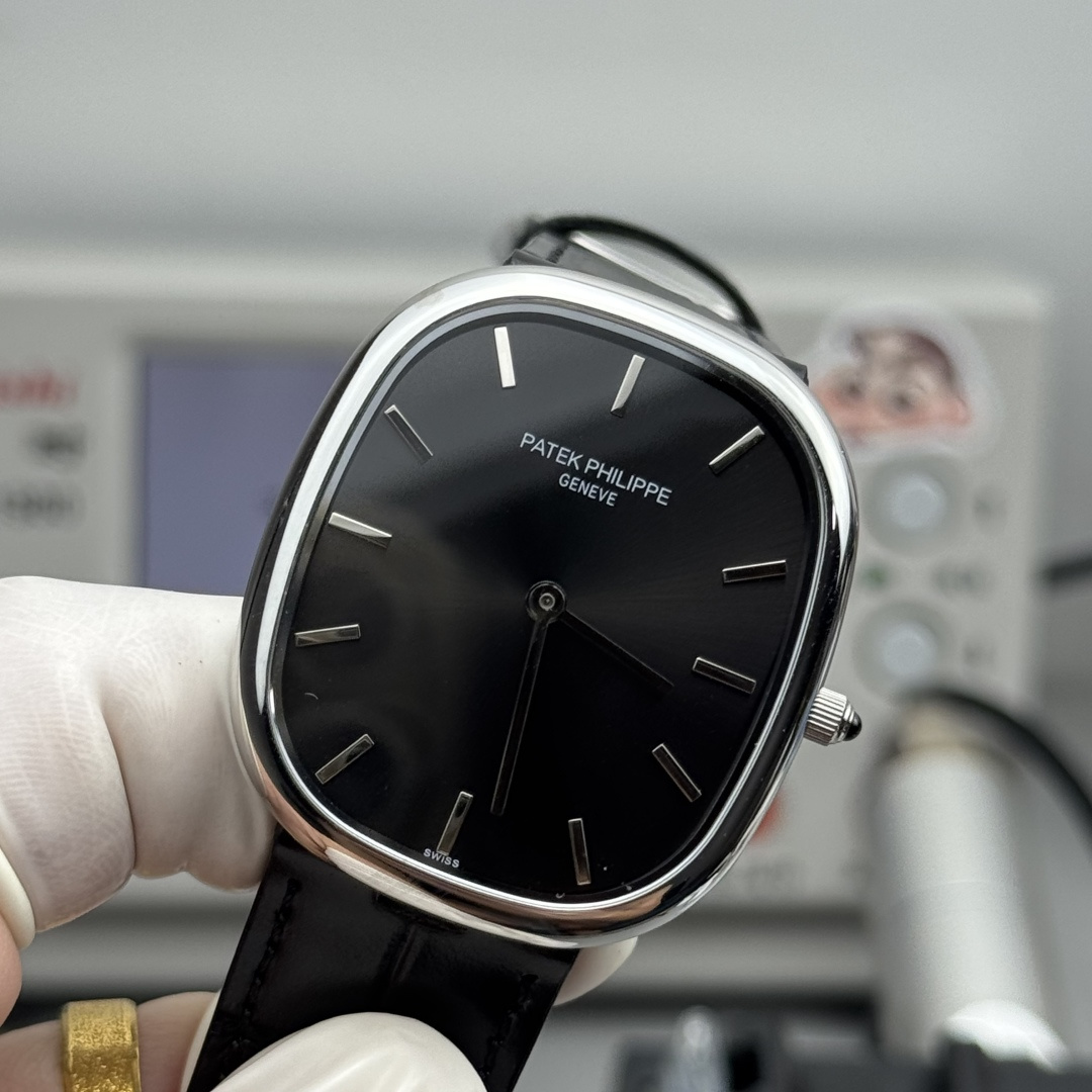 PATEK PHILIPPE GOLDEN  ELLIPSE  34.5mm×39.5mm【black face】