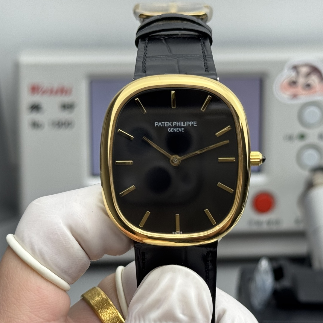 PATEK PHILIPPE GOLDEN  ELLIPSE  34.5mm×39.5mm【gold shell black】