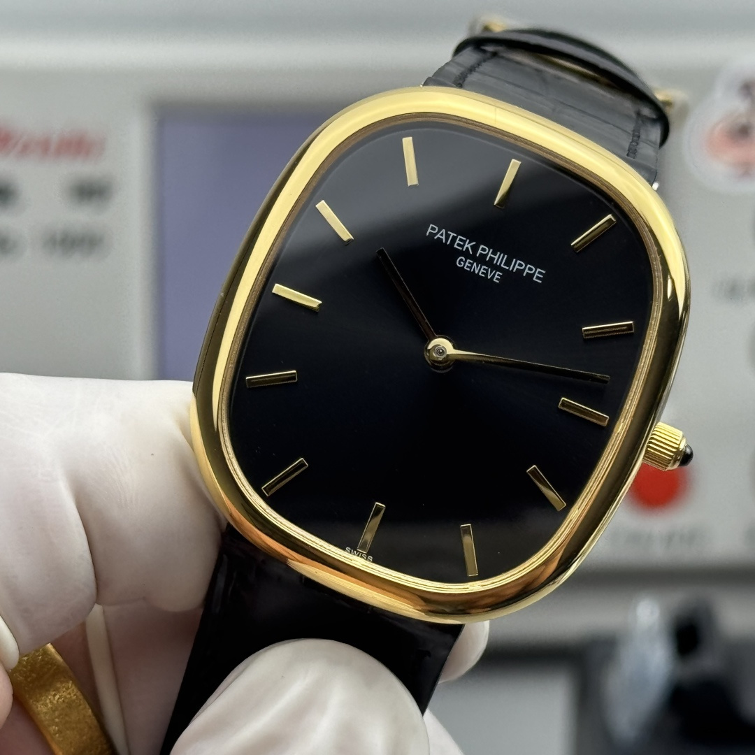 PATEK PHILIPPE GOLDEN  ELLIPSE  34.5mm×39.5mm【gold shell black】