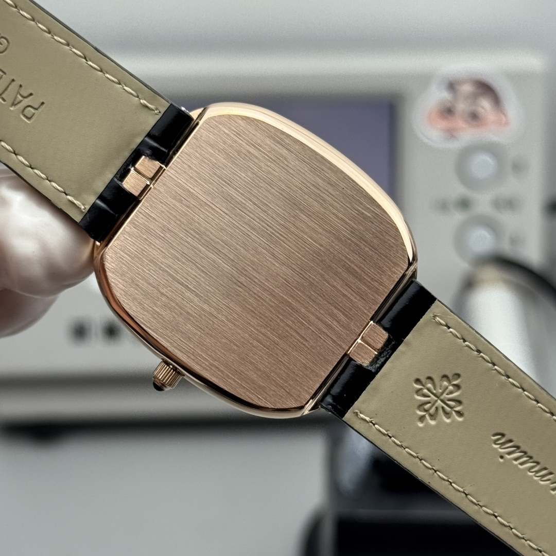 PATEK PHILIPPE GOLDEN  ELLIPSE  34.5mm×39.5mm【gray surface】