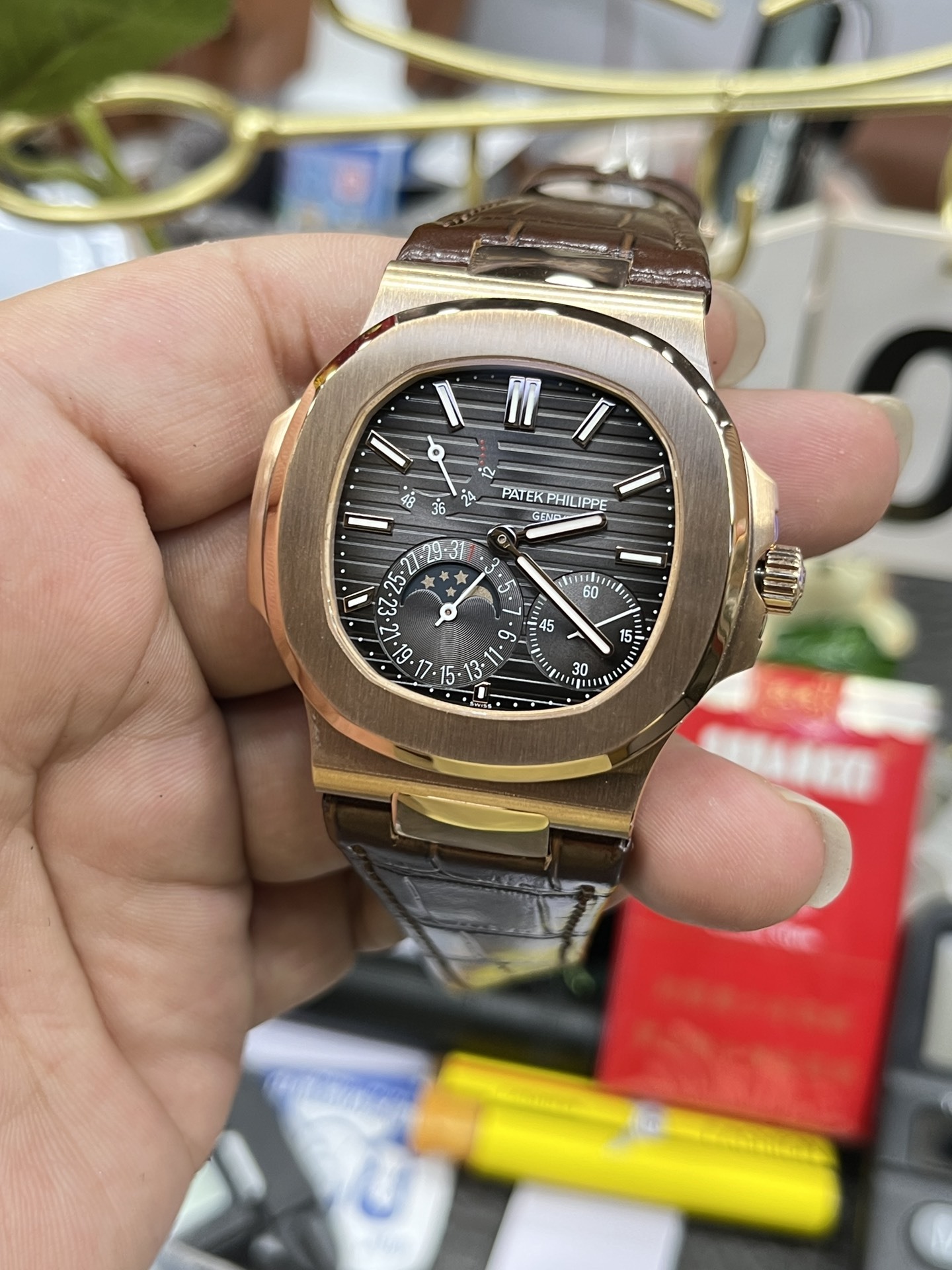PATEK PHILIPPE NAUTILUS 40mm【5712GR-001】