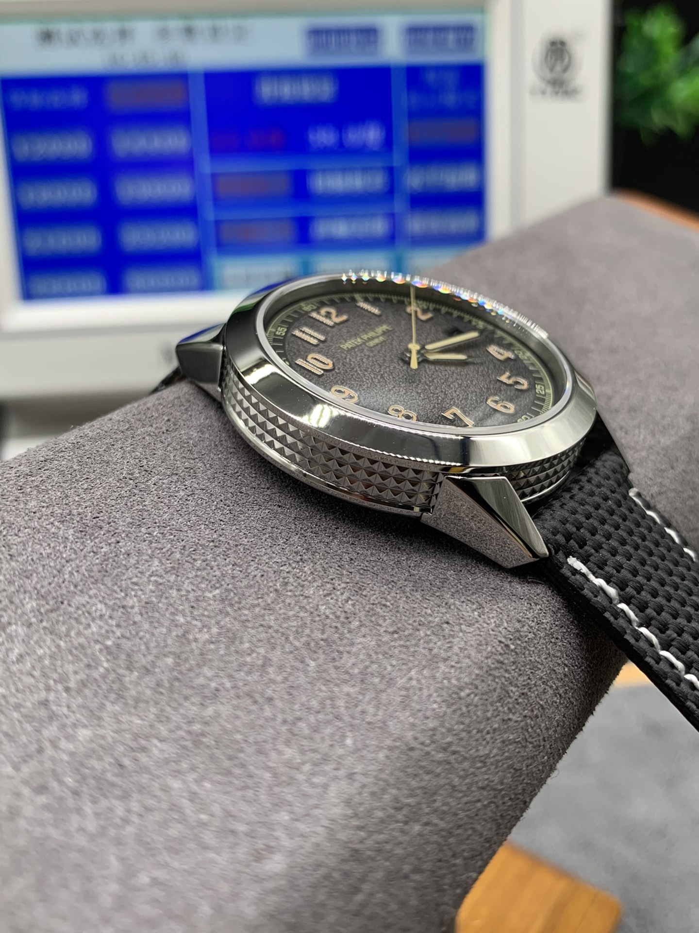 PATEK PHILIPPE CALATRAVA 40mm【5226G-001】