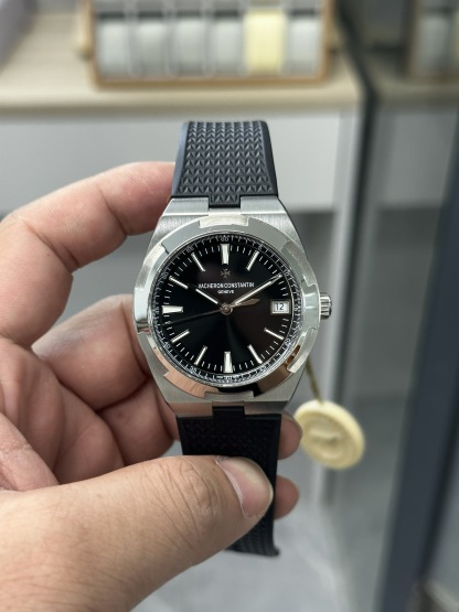 Vacheron Constantin  OVERSEAS 41mm【4500V/210A-B483】