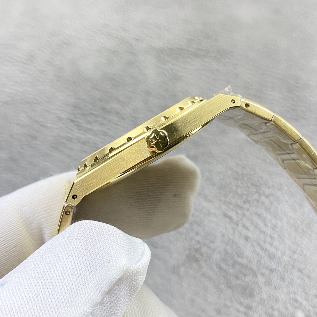 Vacheron Constantin  HISTORIQUES 40mm【82035/000R-9359】