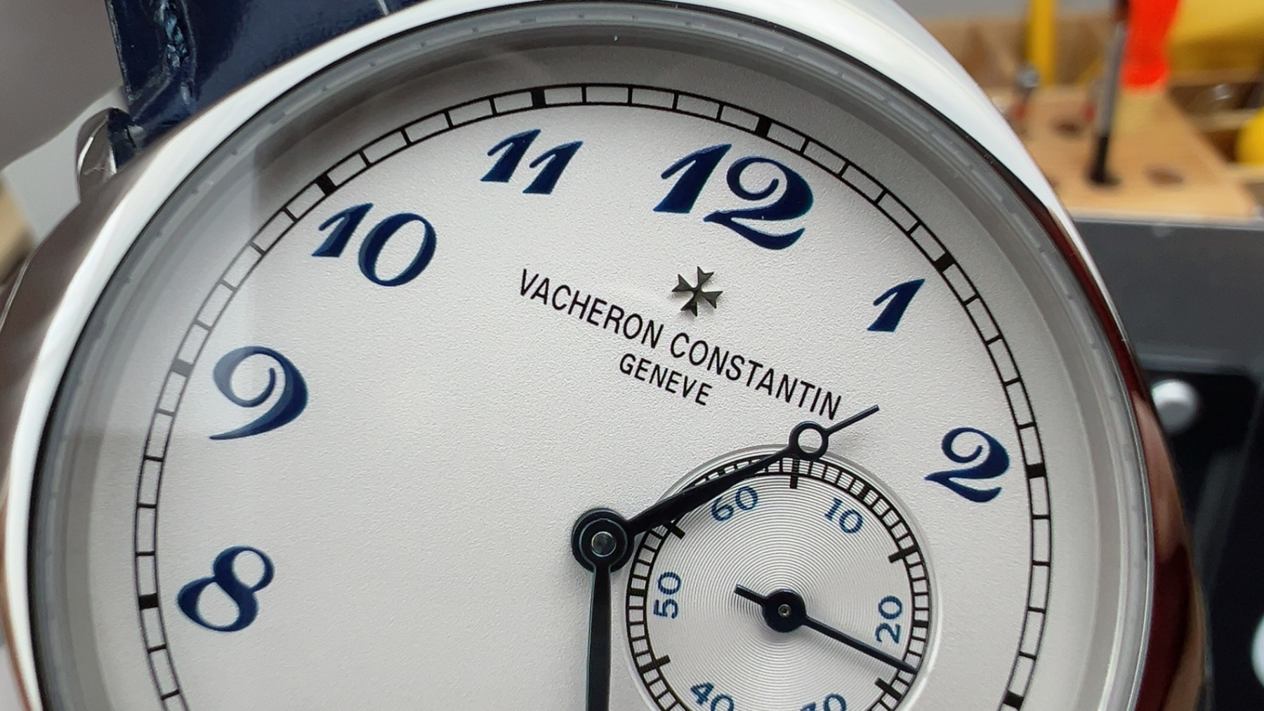 Vacheron Constantin  OVERSEAS 42mm【47040/000R-9666】