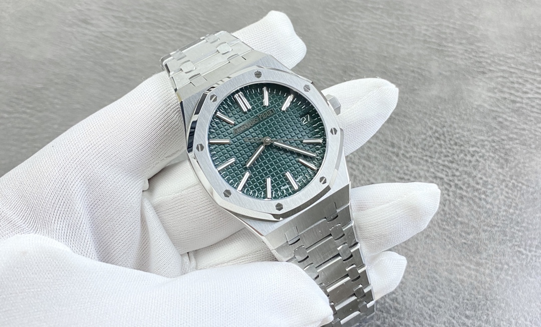 Audemars Piguet  ROYAL OAK 41mm 
