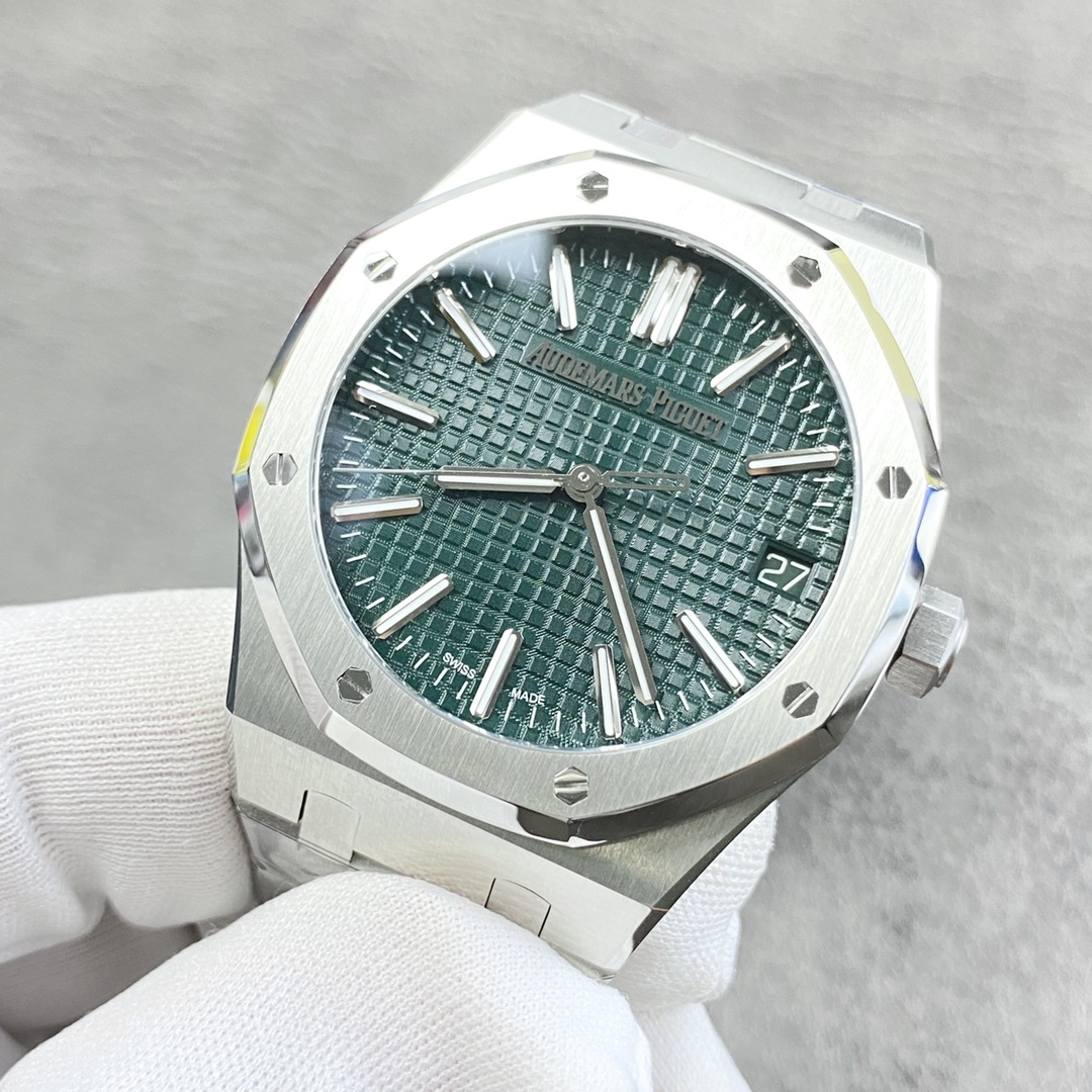 Audemars Piguet  ROYAL OAK 41mm 