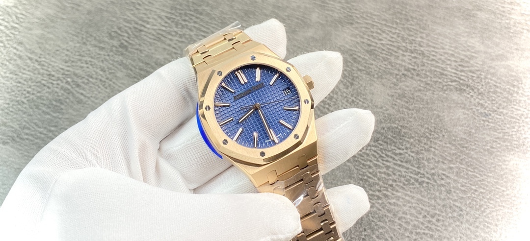 Audemars Piguet  ROYAL OAK 41mm 