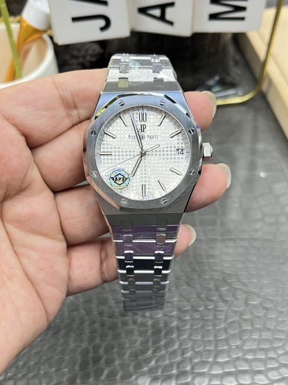 Audemars Piguet  ROYAL OAK 41mm 【15500ST.OO.1220ST.04】