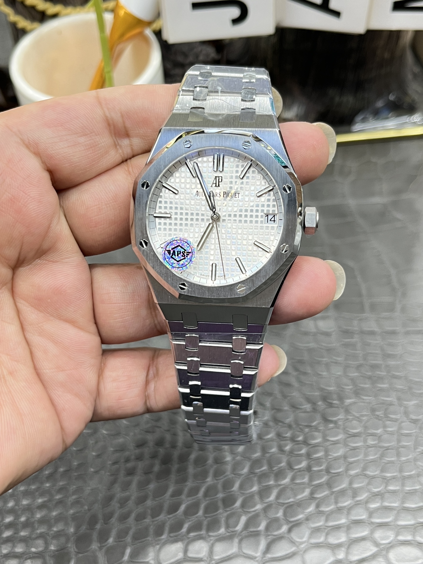 Audemars Piguet  ROYAL OAK 41mm 【15500ST.OO.1220ST.04】