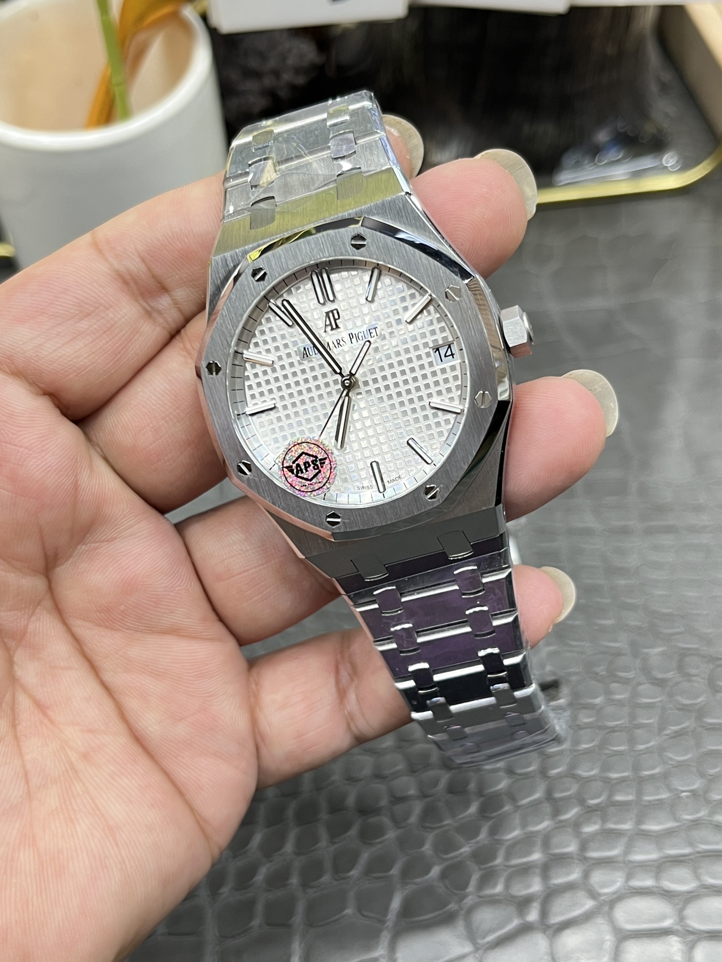 Audemars Piguet  ROYAL OAK 41mm 【15500ST.OO.1220ST.04】