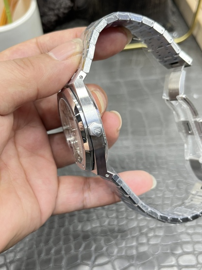 Audemars Piguet  ROYAL OAK 41mm 【15500ST.OO.1220ST.04】