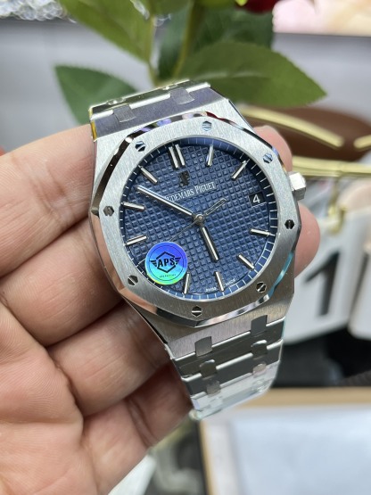 Audemars Piguet  ROYAL OAK 41mm 