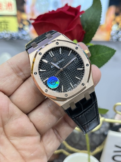 Audemars Piguet  ROYAL OAK 41mm 【15500OR.OO.D002CR.01】