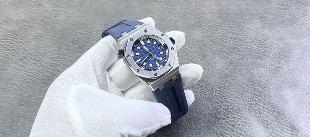 ROYAL OAK 42mm  15720