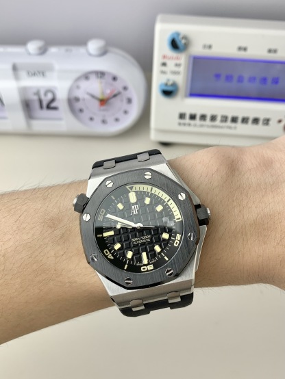 ROYAL OAK 42mm  15720