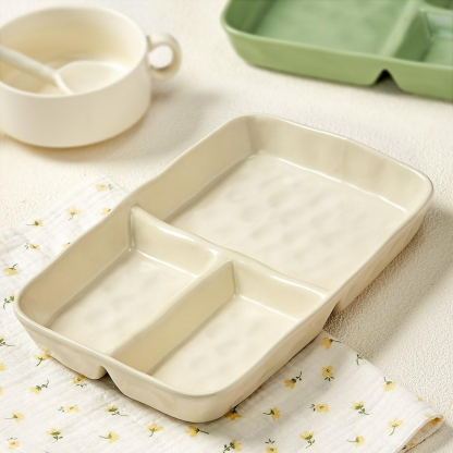 Hochwertiger Frühstücksteller mit Unterteilungen