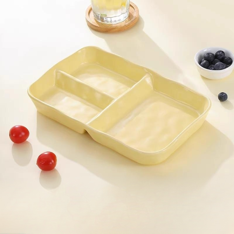 Hochwertiger Frühstücksteller mit Unterteilungen