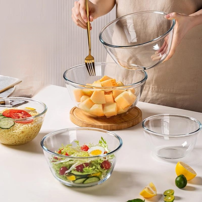 Transparente Glasschüssel für Mikrowelle