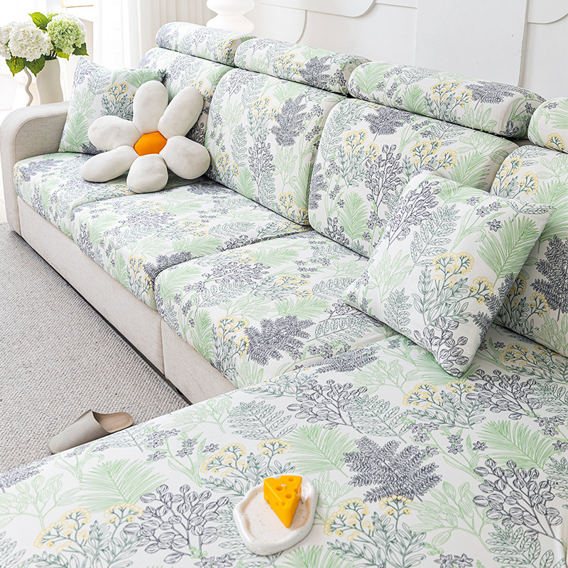 Sofakissen aus Eisseide mit elegantem Design