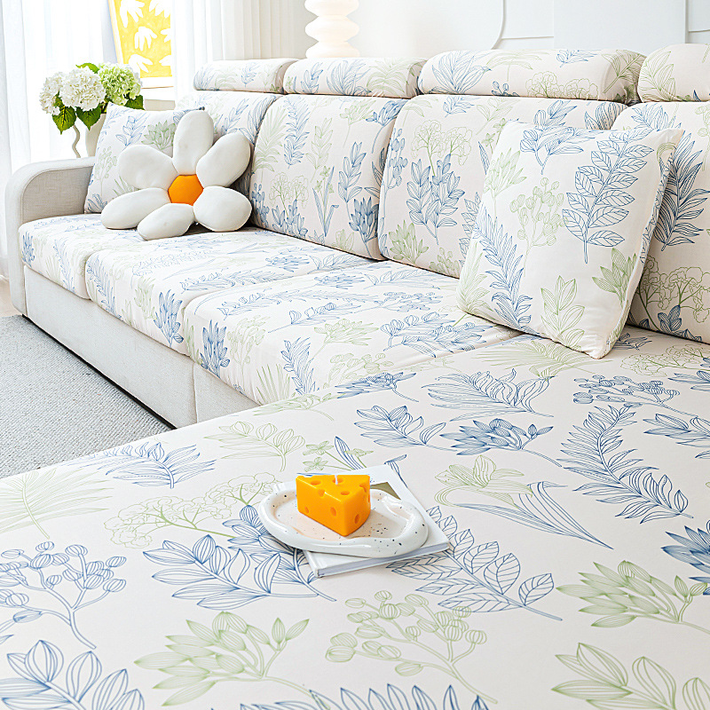 Sofakissen aus Eisseide mit elegantem Design