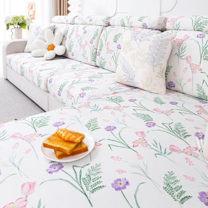 Sofakissen aus Eisseide mit elegantem Design