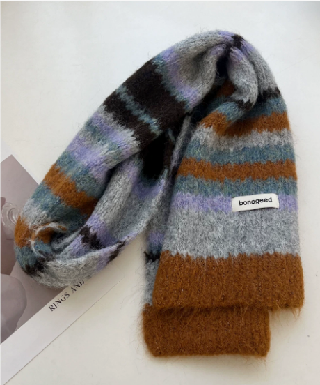 Дъга плетен шал