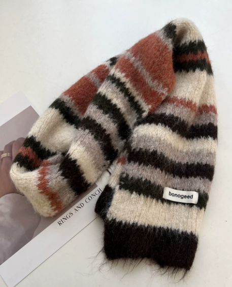 Дъга плетен шал